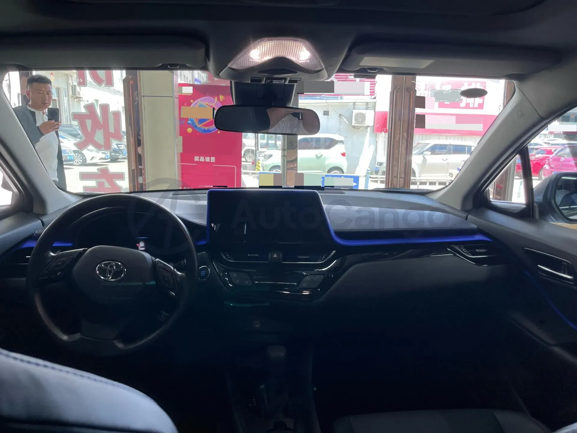2023 Toyota C-HR 2.0L 171HP L4 CVT,autocango,china used car exporter,china ev exporter,chinese used car exporter,chinese used ev exporter