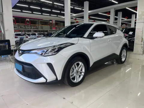 2023 TOYOTA C-HR,autocango,china used car exporter,china ev exporter,chinese used car exporter,chinese used ev exporter