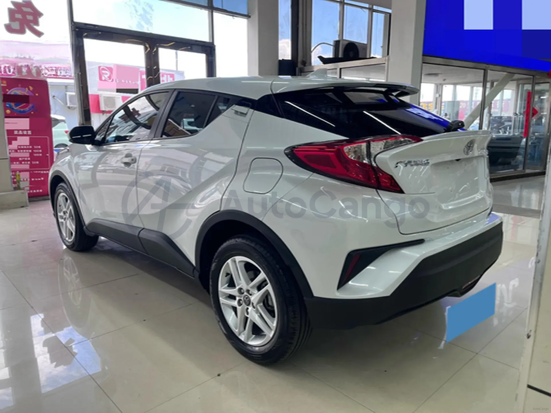 2023 Toyota C-HR 2.0L 171HP L4 CVT,autocango,china used car exporter,china ev exporter,chinese used car exporter,chinese used ev exporter
