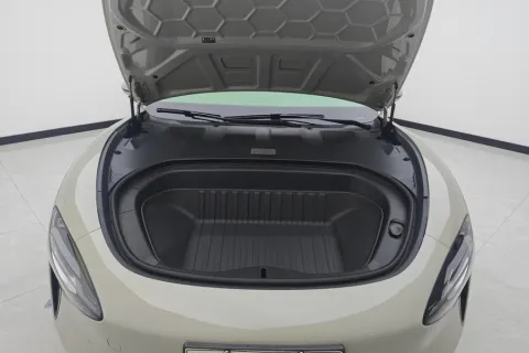 2024 MI SU7 BEV 101KWH,autocango,china used car exporter,china ev exporter,chinese used car exporter,chinese used ev exporter