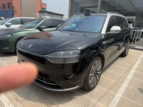 2025 AITO AITO M9,autocango,china used car exporter,china ev exporter,chinese used car exporter,chinese used ev exporter