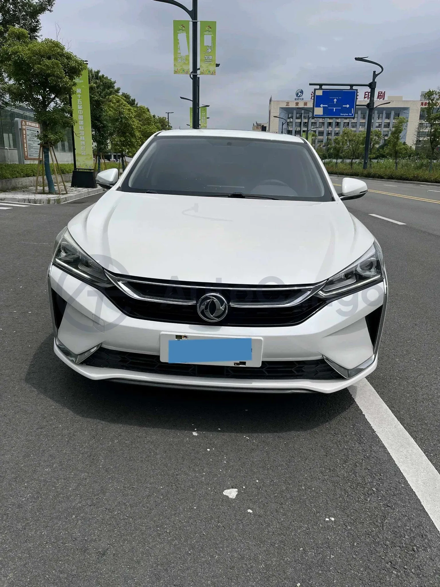 2020 DongFeng Aeolus YiXuan 1.5T 150HP L4 6DCT,autocango,china used car exporter,china ev exporter,chinese used car exporter,chinese used ev exporter