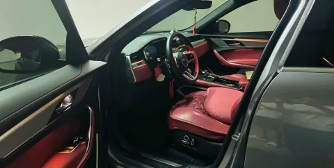 2021 Jaguar F-PACE 2.0T 250HP L4 8AT