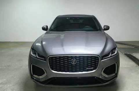 2021 Jaguar F-PACE 2.0T 250HP L4 8AT