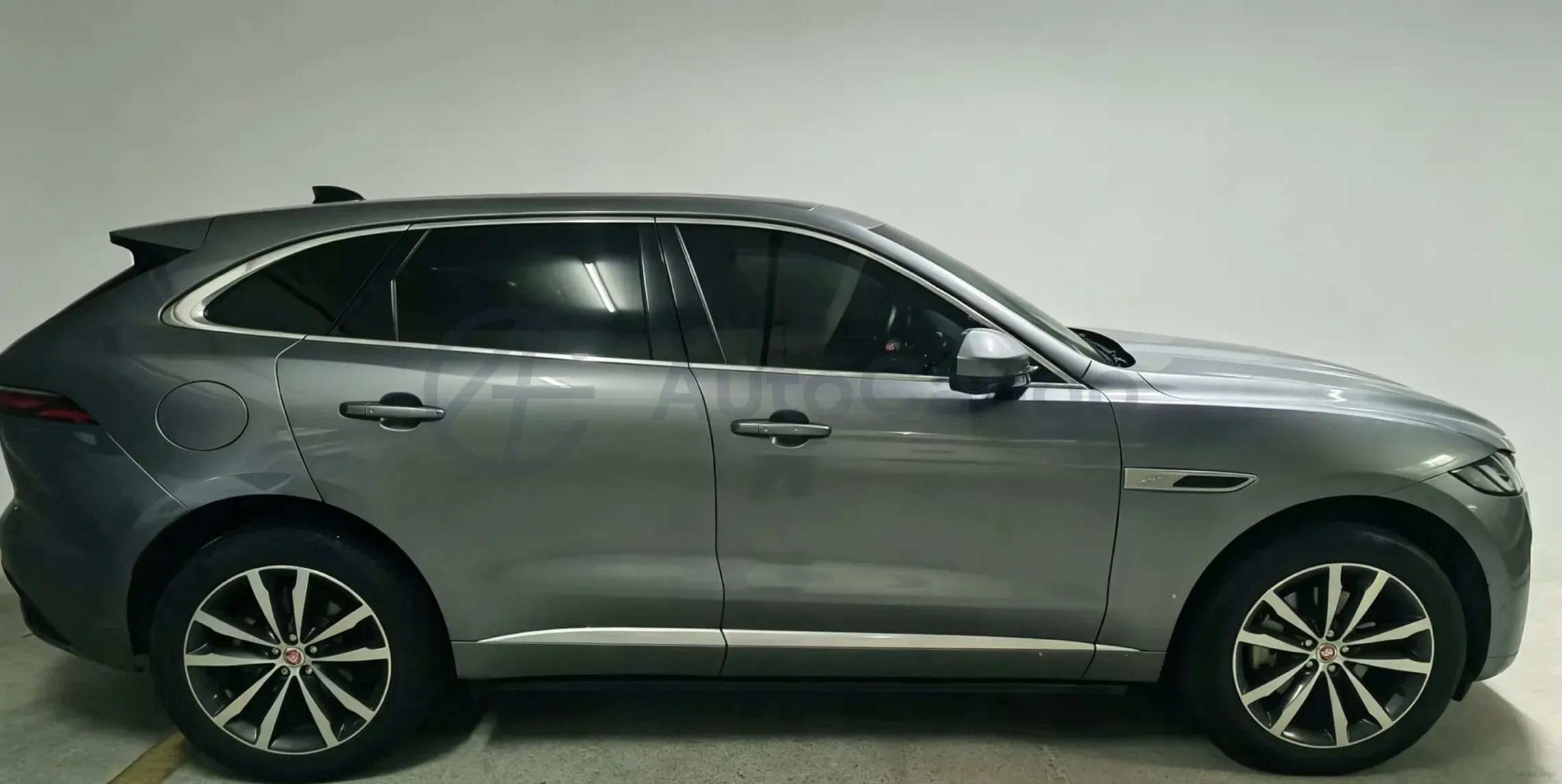 2021 Jaguar F-PACE 2.0T 250HP L4 8AT,autocango,china used car exporter,china ev exporter,chinese used car exporter,chinese used ev exporter
