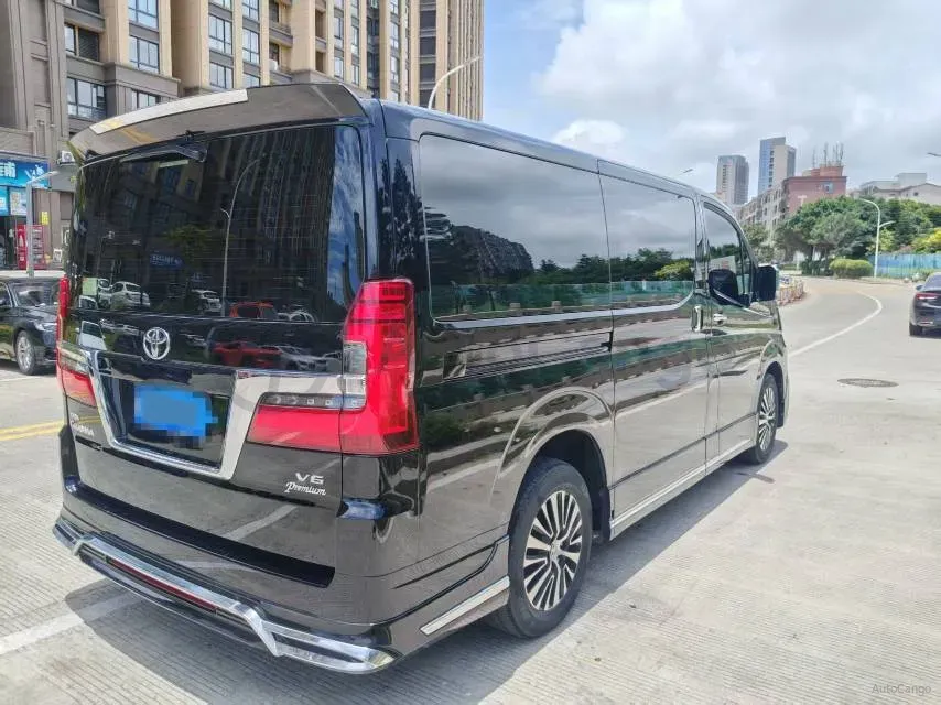 2020 Iveco OuSheng 3.0T 146HP L4 8AT,autocango,china used car exporter,china ev exporter,chinese used car exporter,chinese used ev exporter