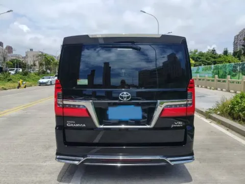 2020 Iveco OuSheng 3.0T 146HP L4 8AT