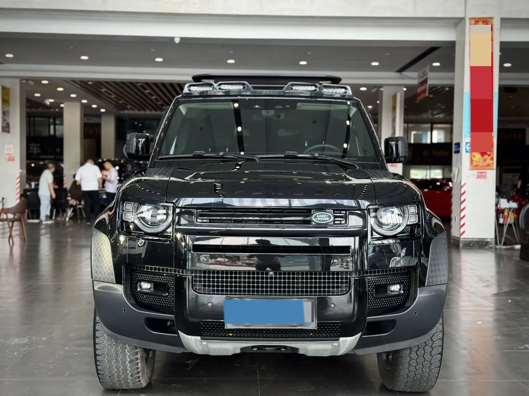2024 Land Rover Defender 3.0T 400HP L6 8AT,autocango,china used car exporter,china ev exporter,chinese used car exporter,chinese used ev exporter