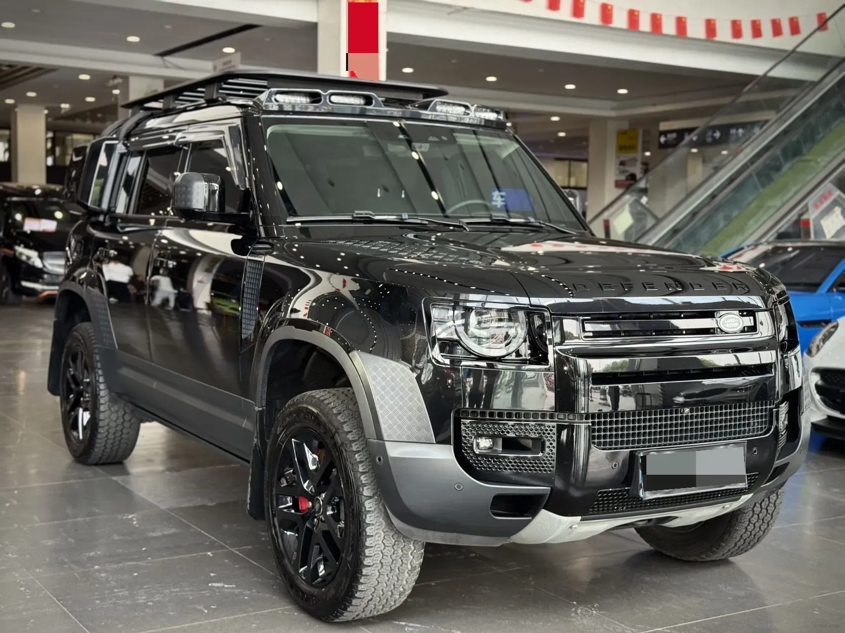 2024 Land Rover Defender 3.0T 400HP L6 8AT,autocango,china used car exporter,china ev exporter,chinese used car exporter,chinese used ev exporter