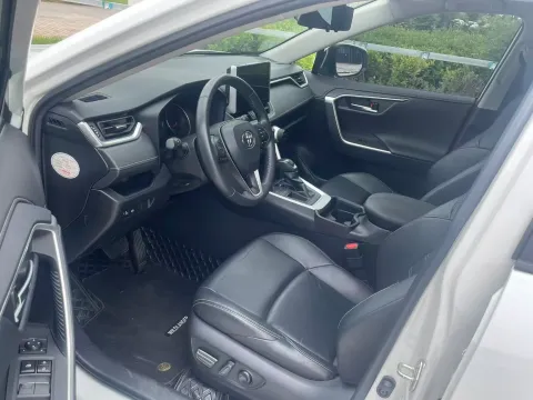 2020 Toyota Wildlander 2.0L 171HP L4 CVT,autocango,china used car exporter,china ev exporter,chinese used car exporter,chinese used ev exporter