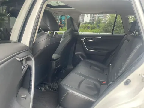 2020 Toyota Wildlander 2.0L 171HP L4 CVT
