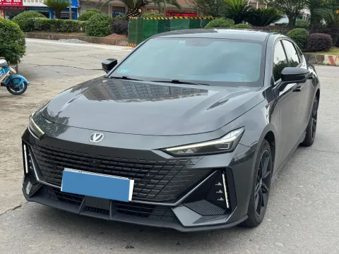 2023 CHANGAN UNI-V IDD,autocango,china used car exporter,china ev exporter,chinese used car exporter,chinese used ev exporter