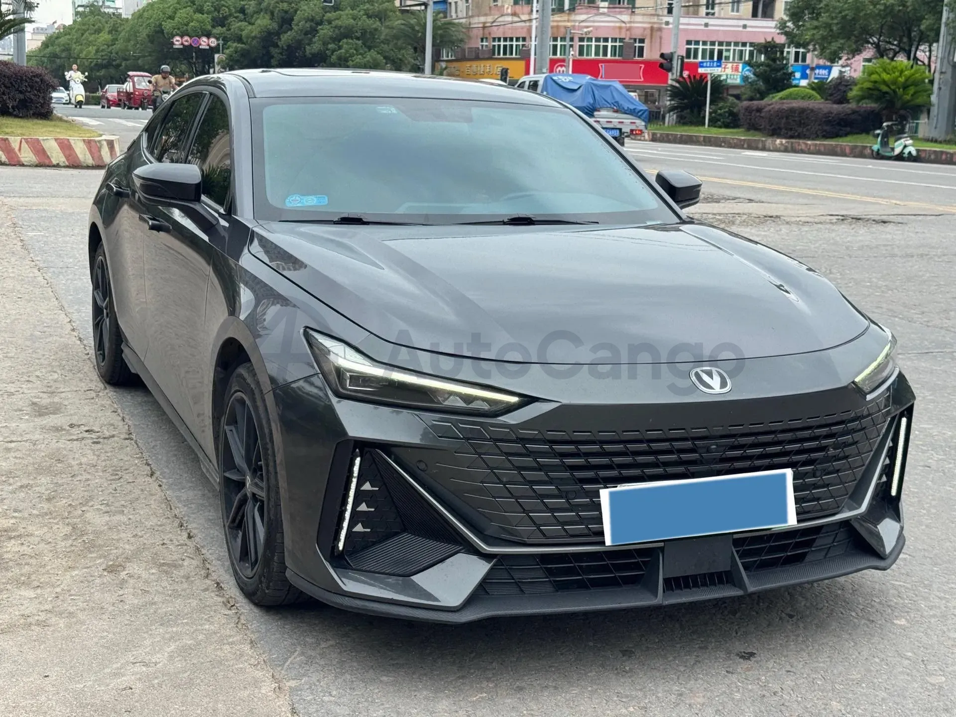 2023 ChangAn UNI-V iDD 1.5T 170HP L4 6TCT PHEV 18.4KWH,autocango,china used car exporter,china ev exporter,chinese used car exporter,chinese used ev exporter