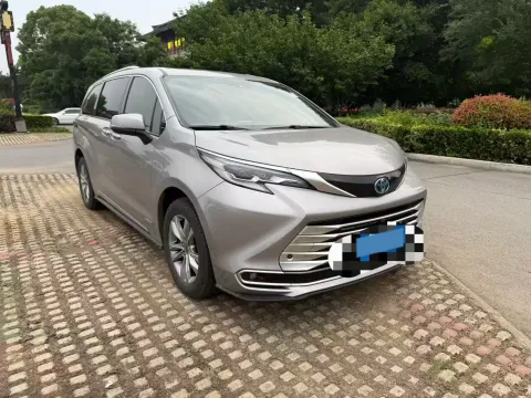 2021 Toyota Sienna 2.5L 192HP L4 E-CVT Hybrid,autocango,china used car exporter,china ev exporter,chinese used car exporter,chinese used ev exporter