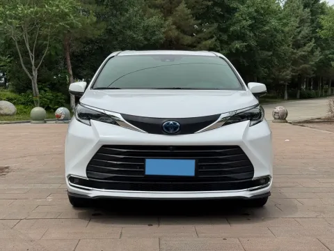 2023 Toyota Sienna 2.5L 189HP L4 E-CVT Hybrid,autocango,china used car exporter,china ev exporter,chinese used car exporter,chinese used ev exporter
