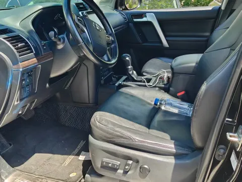 2018 Toyota Land Cruiser Prado 3.5L 280HP V6 6AT,autocango,china used car exporter,china ev exporter,chinese used car exporter,chinese used ev exporter