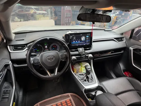 2021 Toyota Wildlander 2.5L 178HP L4 E-CVT Hybrid