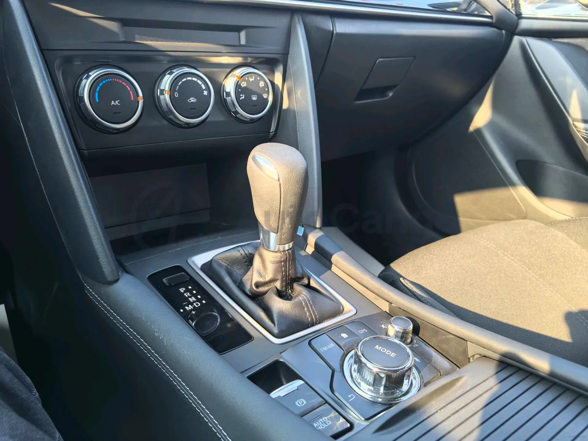 2021 Mazda CX-4 2.0L 158HP L4 6AT,autocango,china used car exporter,china ev exporter,chinese used car exporter,chinese used ev exporter