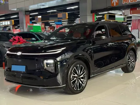 2025 CHANGAN QIYUAN Q07,autocango,china used car exporter,china ev exporter,chinese used car exporter,chinese used ev exporter