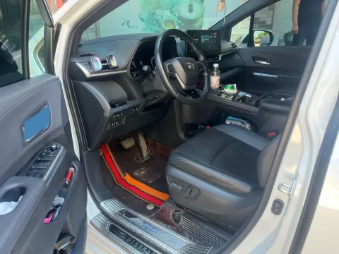 2021 Toyota Sienna 2.5L 192HP L4 E-CVT Hybrid,autocango,china used car exporter,china ev exporter,chinese used car exporter,chinese used ev exporter