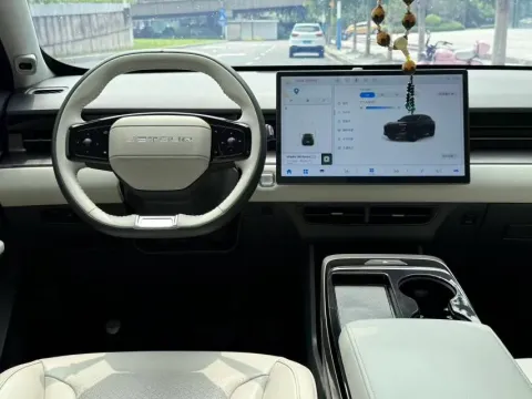 2022 Jetour DASHING 1.6T 197HP L4 7DCT