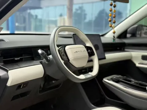 2022 Jetour DASHING 1.6T 197HP L4 7DCT