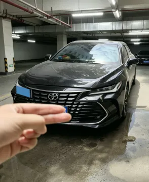 2023 Toyota Avalon 2.0L 177HP L4 CVT,autocango,china used car exporter,china ev exporter,chinese used car exporter,chinese used ev exporter