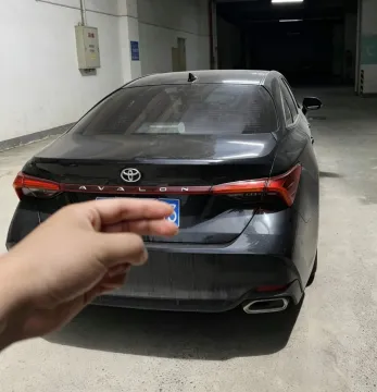 2023 Toyota Avalon 2.0L 177HP L4 CVT,autocango,china used car exporter,china ev exporter,chinese used car exporter,chinese used ev exporter