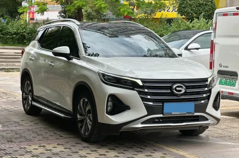 2021 GAC Trumpchi GS4 1.5T 169HP L4 6AT,autocango,china used car exporter,china ev exporter,chinese used car exporter,chinese used ev exporter