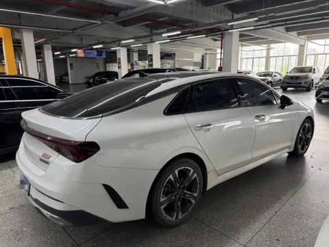 2020 Kia K5 1.5T 170HP L4 7DCT
