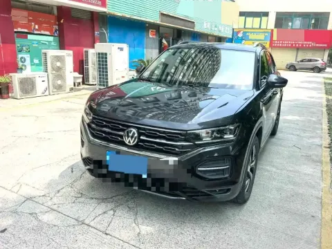 2019 JEEP CHEROKEE,autocango,china used car exporter,china ev exporter,chinese used car exporter,chinese used ev exporter