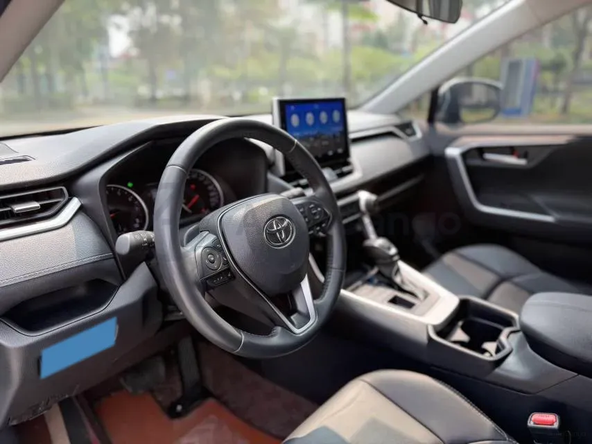 2023 Toyota Wildlander 2.0L 171HP L4 CVT,autocango,china used car exporter,china ev exporter,chinese used car exporter,chinese used ev exporter