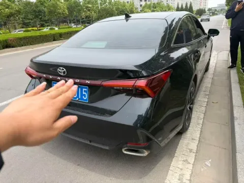 2023 Toyota Avalon 2.0L 177HP L4 CVT,autocango,china used car exporter,china ev exporter,chinese used car exporter,chinese used ev exporter