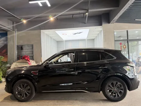 2023 HongQi HS5 2.0T 252HP L4 8AT,autocango,china used car exporter,china ev exporter,chinese used car exporter,chinese used ev exporter
