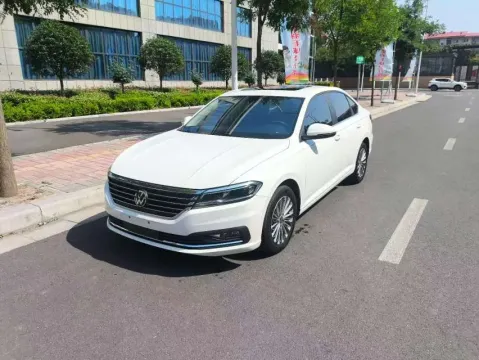 2021 VOLKSWAGEN LAVIDA,autocango,china used car exporter,china ev exporter,chinese used car exporter,chinese used ev exporter