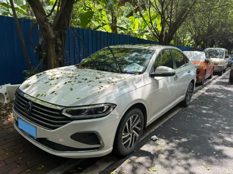 2023 VOLKSWAGEN LAVIDA,autocango,china used car exporter,china ev exporter,chinese used car exporter,chinese used ev exporter