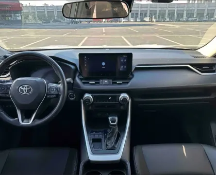 2024 Toyota Wildlander 2.5L 178HP L4 E-CVT Hybrid