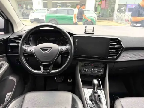 2020 Jetta VS7 1.4T 150HP L4 6AT,autocango,china used car exporter,china ev exporter,chinese used car exporter,chinese used ev exporter