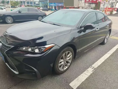 2021 Toyota Avalon 2.5L 209HP L4 8AT,autocango,china used car exporter,china ev exporter,chinese used car exporter,chinese used ev exporter