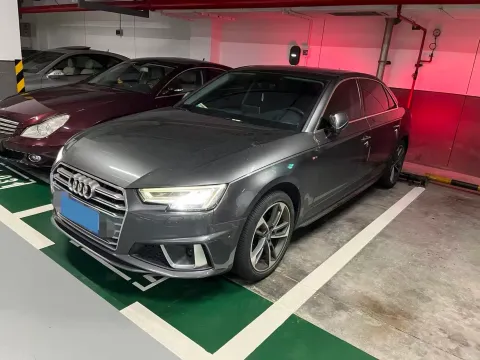 2019 AUDI A4L,autocango,china used car exporter,china ev exporter,chinese used car exporter,chinese used ev exporter