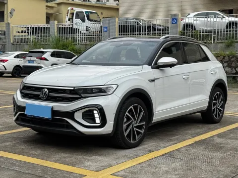 2023 VOLKSWAGEN T-ROC,autocango,china used car exporter,china ev exporter,chinese used car exporter,chinese used ev exporter