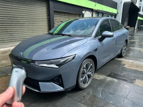 2022 XPENG P5,autocango,china used car exporter,china ev exporter,chinese used car exporter,chinese used ev exporter