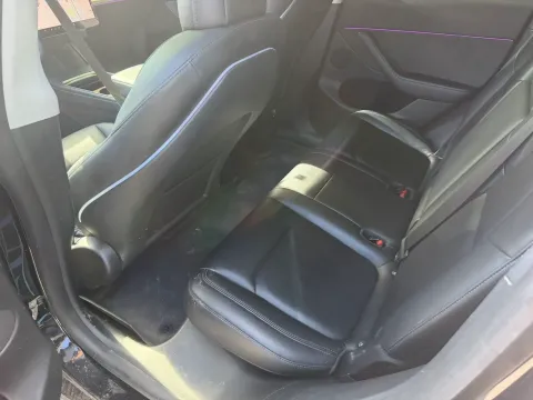 2021 Tesla Model Y BEV 60KWH,autocango,china used car exporter,china ev exporter,chinese used car exporter,chinese used ev exporter