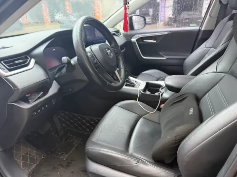 2023 Toyota Wildlander 2.0L 171HP L4 CVT,autocango,china used car exporter,china ev exporter,chinese used car exporter,chinese used ev exporter