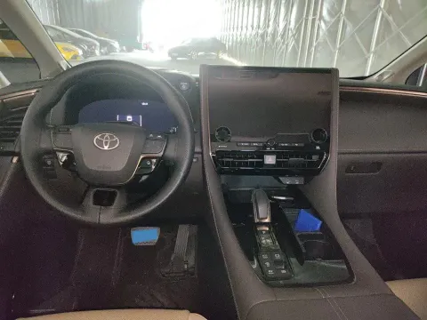 2024 Toyota Alphard 2.5L 190HP L4 E-CVT Hybrid,autocango,china used car exporter,china ev exporter,chinese used car exporter,chinese used ev exporter