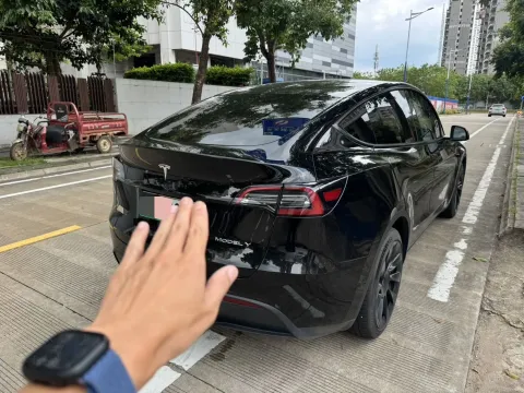 2022 Tesla Model Y BEV 60KWH,autocango,china used car exporter,china ev exporter,chinese used car exporter,chinese used ev exporter