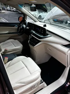 2022 Buick GL8 2.0T 237HP L4 9AT