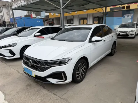 2024 VOLKSWAGEN LAVIDA,autocango,china used car exporter,china ev exporter,chinese used car exporter,chinese used ev exporter