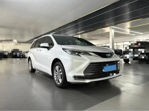 2021 Toyota Sienna 2.5L 192HP L4 E-CVT Hybrid,autocango,china used car exporter,china ev exporter,chinese used car exporter,chinese used ev exporter