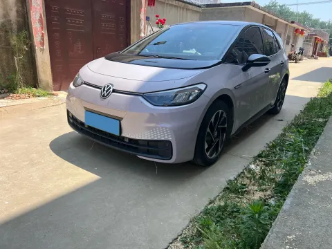 2022 VOLKSWAGEN ID.3,autocango,china used car exporter,china ev exporter,chinese used car exporter,chinese used ev exporter